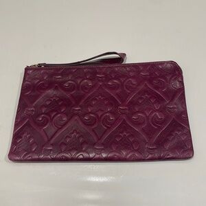 HOBO INTERNATIONAL Burgundy/Maroon Embossed Leather Clutch—BEAUTIFUL!! Like New!